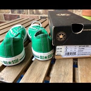 💚 Converse Sneakers💚